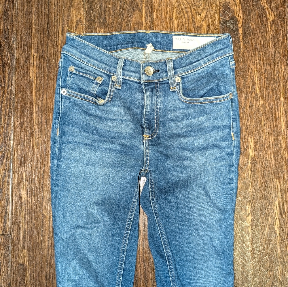 Rag & bone Skinny Jeans with Strecth in Aberdeen Blue - Picture 2 of 8
